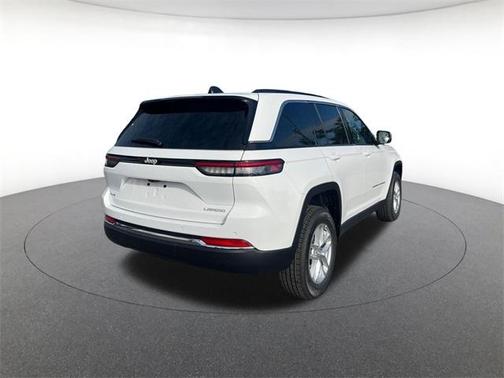 2025 Jeep Grand Cherokee Laredo X