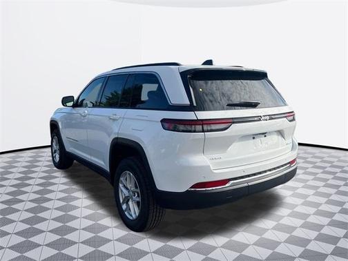 2025 Jeep Grand Cherokee Laredo X