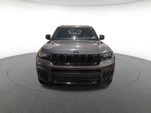 Gray Metallic 2024 Jeep Grand Cherokee L Laredo
