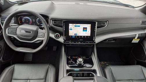 2025 Jeep Wagoneer Base