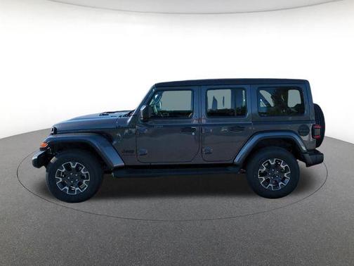 Granite Crystal Clearcoat Metallic 2026 Jeep Wrangler Sahara
