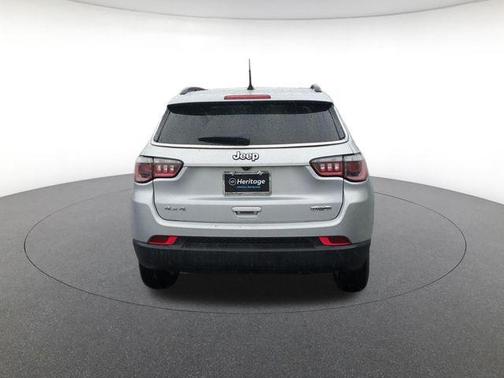 Silver Zynith 2024 Jeep Compass Latitude