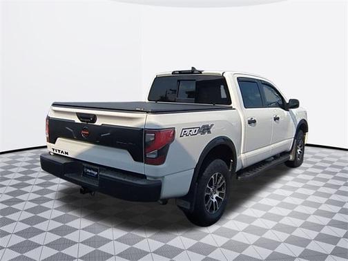 2022 Nissan Titan PRO-4X