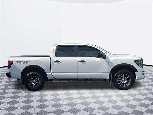 2022 Nissan Titan PRO-4X