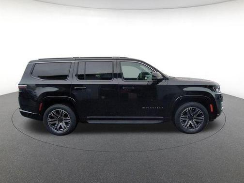 Diamond Black 2024 Jeep Wagoneer Series II