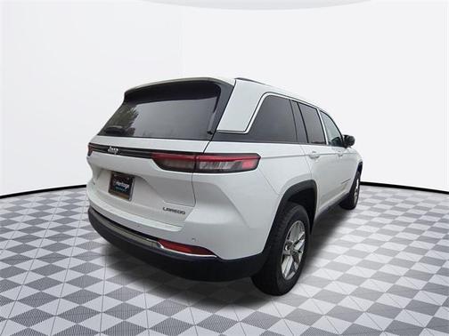 2025 Jeep Grand Cherokee Laredo X