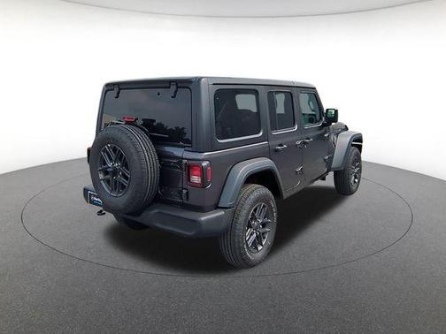 Granite Crystal Clearcoat Metallic 2025 Jeep Wrangler Sport