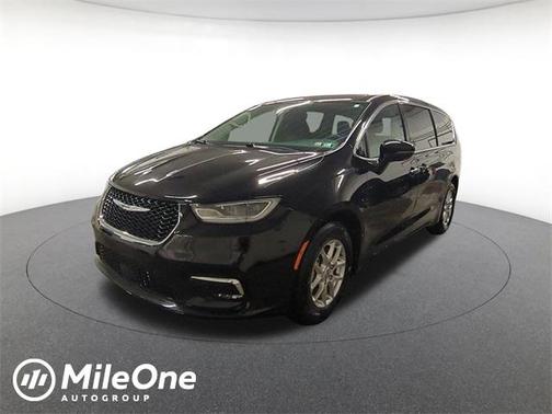 2024 Chrysler Pacifica Touring-L