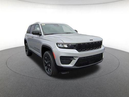 Silver 2025 Jeep Grand Cherokee Laredo