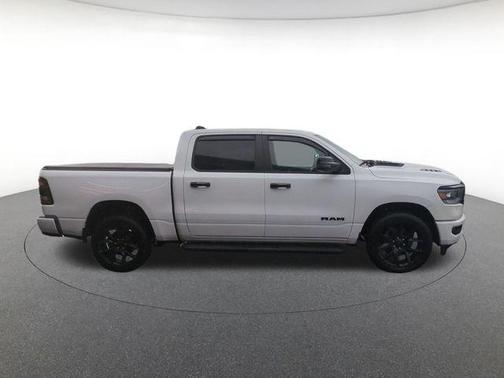 Bright White Clearcoat 2023 RAM 1500 Laramie