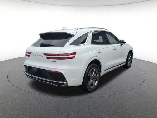White 2026 Genesis GV70 2.5T