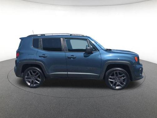 Slate Blue Pearlcoat 2021 Jeep Renegade Latitude