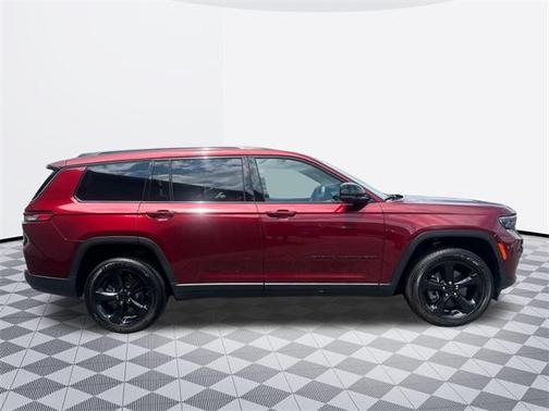 2024 Jeep Grand Cherokee L Laredo