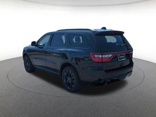 DB Black Crystal Clearcoat 2026 Dodge Durango GT