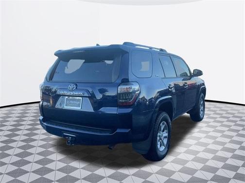 2022 Toyota 4Runner SR5