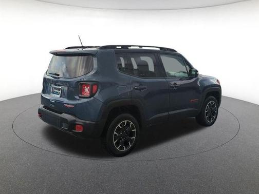 Slate Blue Pearlcoat 2023 Jeep Renegade Trailhawk