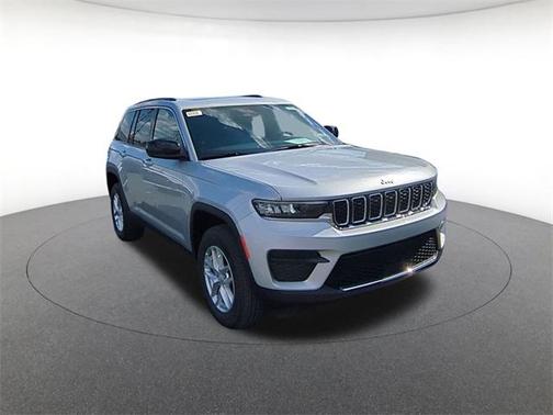 2025 Jeep Grand Cherokee Laredo X