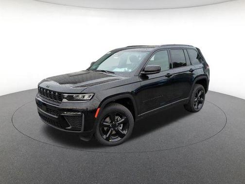 Diamond Black 2026 Jeep Grand Cherokee Limited