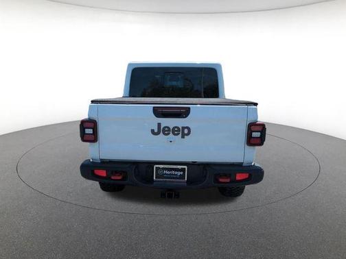 Bright White Clearcoat 2020 Jeep Gladiator Rubicon