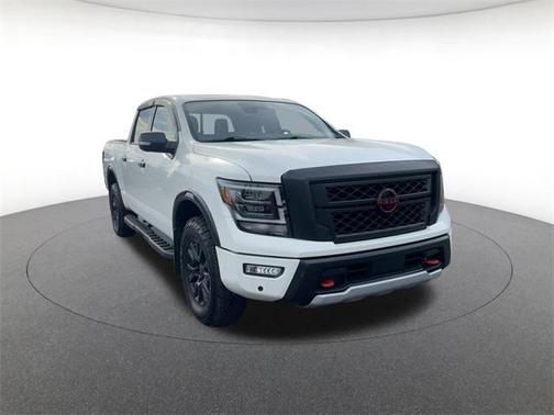 2024 Nissan Titan PRO-4X