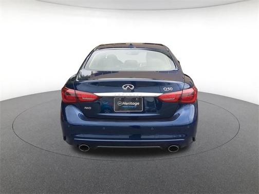 2022 INFINITI Q50 LUXE