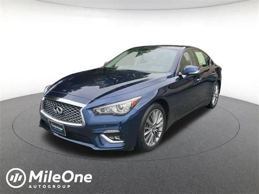 2022 INFINITI Q50 LUXE