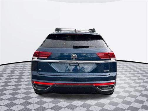 2022 Volkswagen Atlas Cross Sport 2.0T SE w/Technology