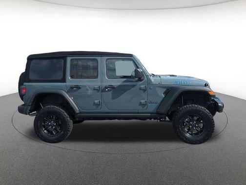 Anvil Clearcoat 2024 Jeep Wrangler 4xe Sport