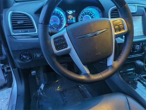 2014 Chrysler 300C Base