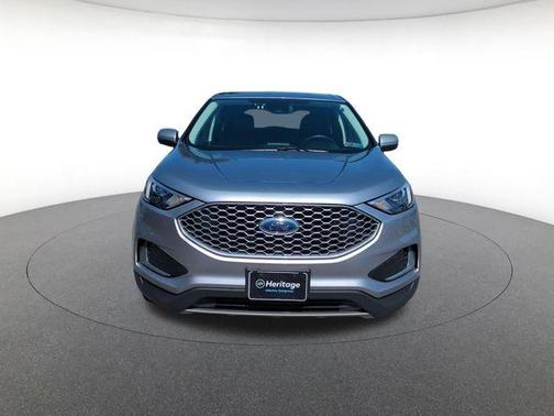 Silver Metallic 2024 Ford Edge SEL