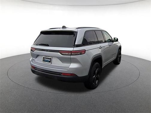 2024 Jeep Grand Cherokee Laredo