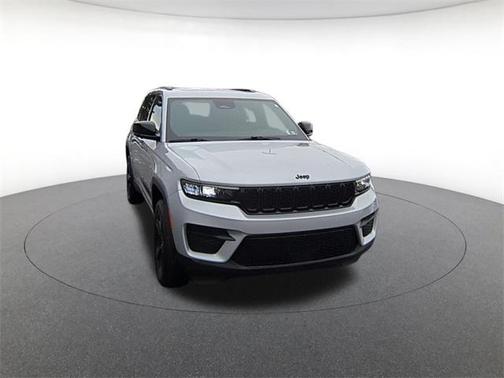 2024 Jeep Grand Cherokee Laredo