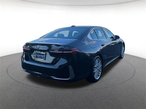 2025 BMW 540 i xDrive
