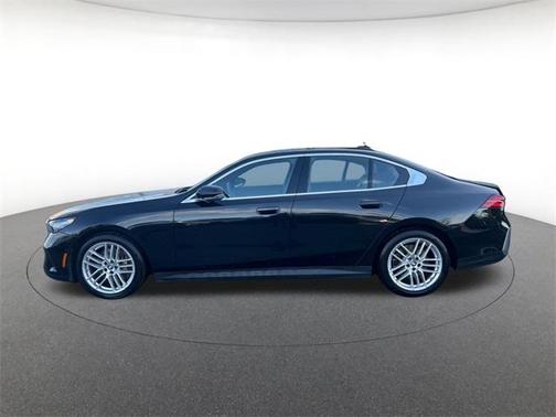 2025 BMW 540 i xDrive