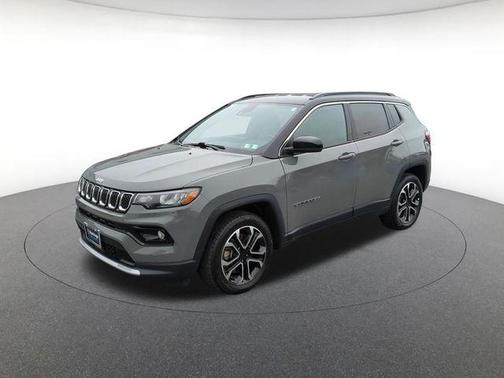 Sting Gray Clearcoat 2024 Jeep Compass Limited