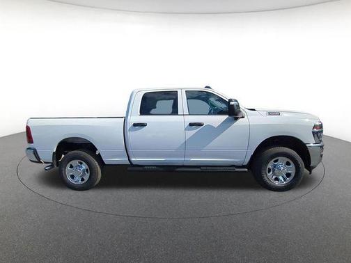 Bright White Clearcoat 2026 RAM 3500 Tradesman