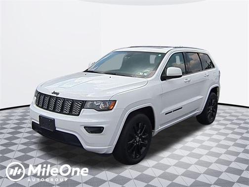 2017 Jeep Grand Cherokee Altitude