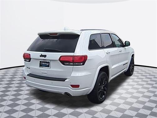 2017 Jeep Grand Cherokee Altitude