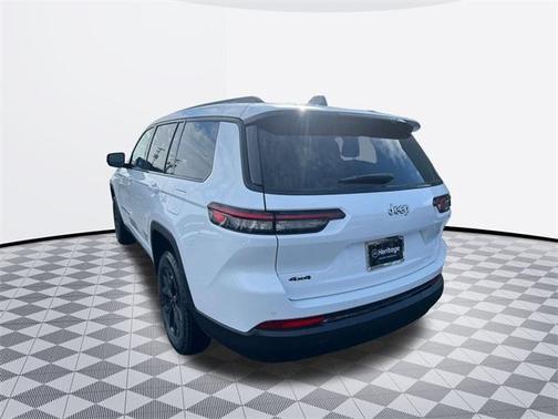 2025 Jeep Grand Cherokee L Laredo