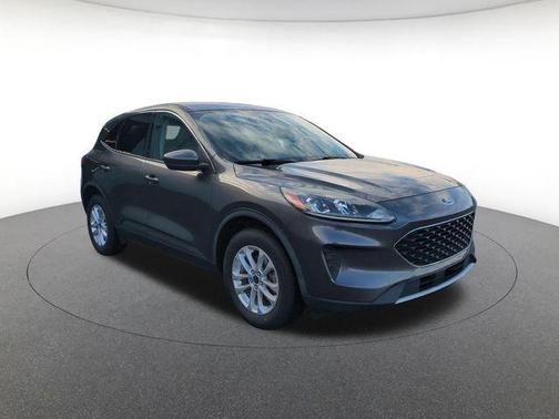Magnetic 2020 Ford Escape SE