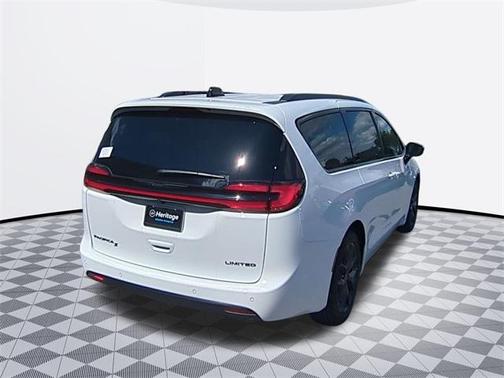 2026 Chrysler Pacifica Limited