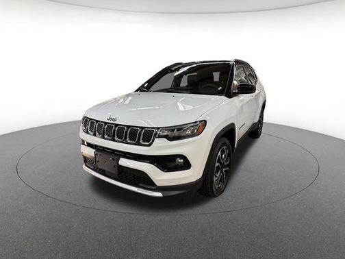 Bright White Clearcoat 2023 Jeep Compass Limited