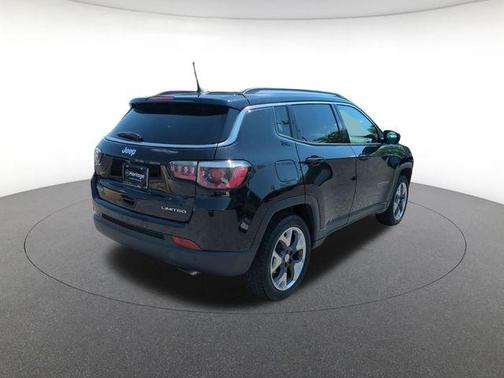 Diamond Black 2018 Jeep Compass Limited