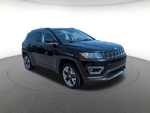 Diamond Black 2018 Jeep Compass Limited