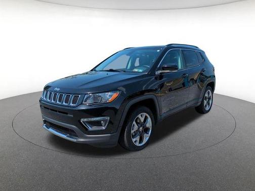 Diamond Black 2018 Jeep Compass Limited