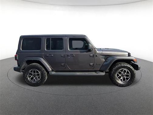 2021 Jeep Wrangler Unlimited Sahara Altitude