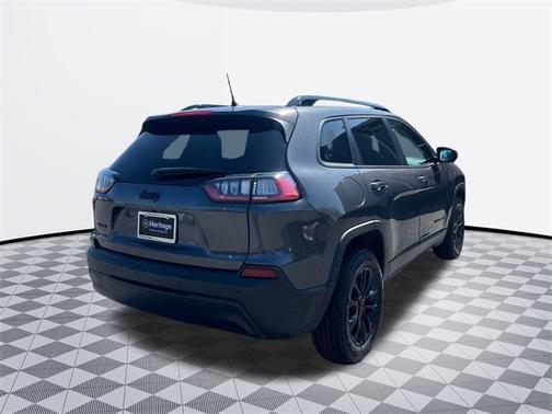 2023 Jeep Cherokee Altitude Lux