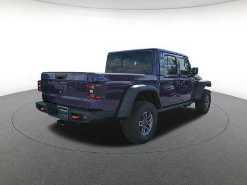 REIGN 2026 Jeep Gladiator Mojave