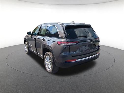 2025 Jeep Grand Cherokee Laredo X