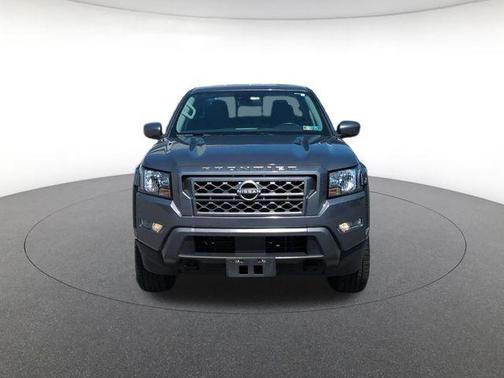 Gun Metallic 2022 Nissan Frontier SV